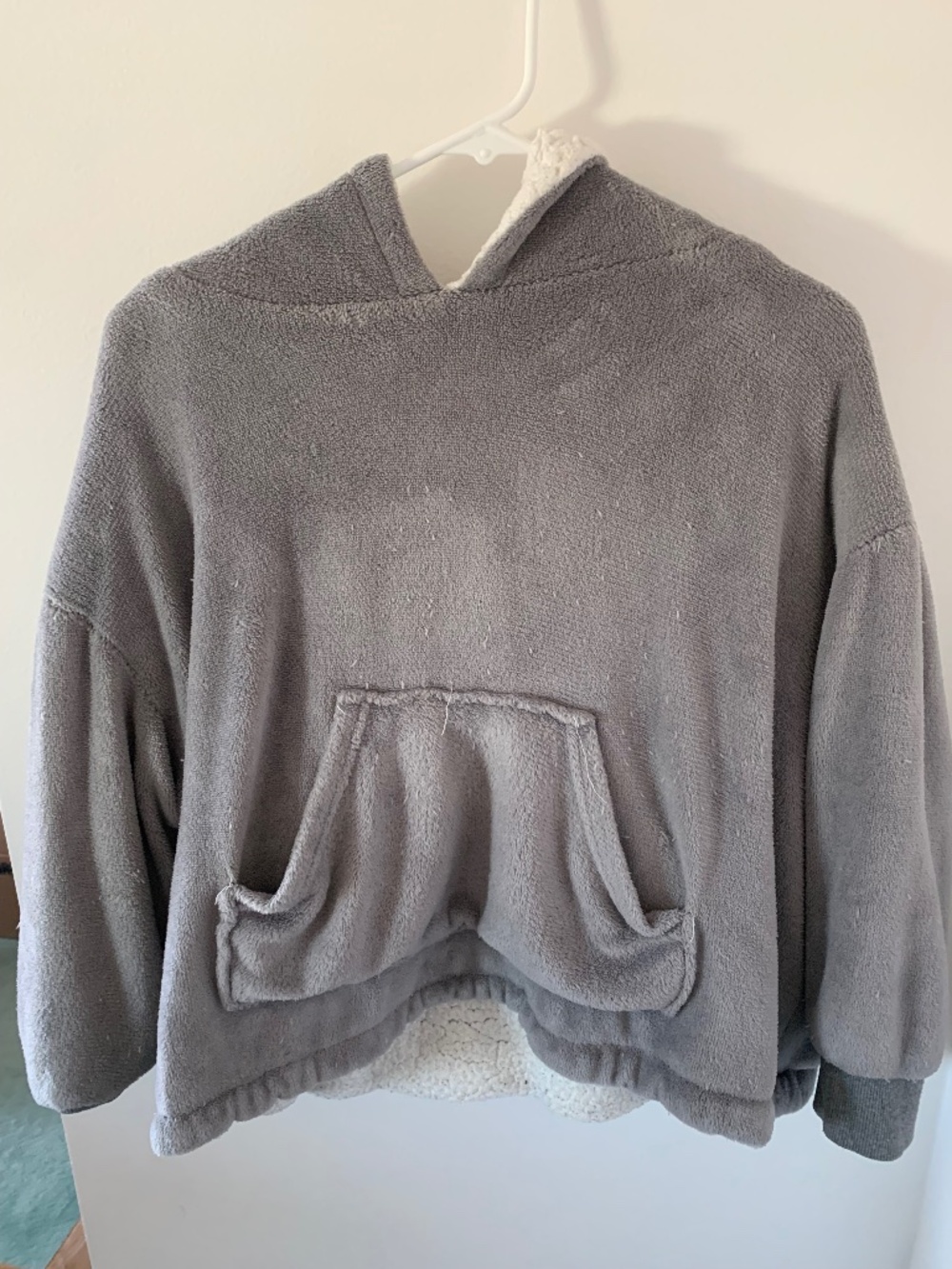 Fluffy sweatshirt